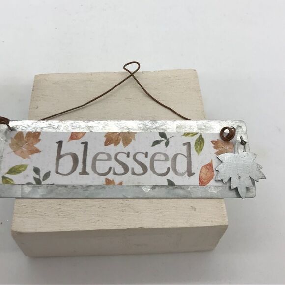 Blessed Motivational Sign Thanksgiving Ornament - Picture 2 of 5